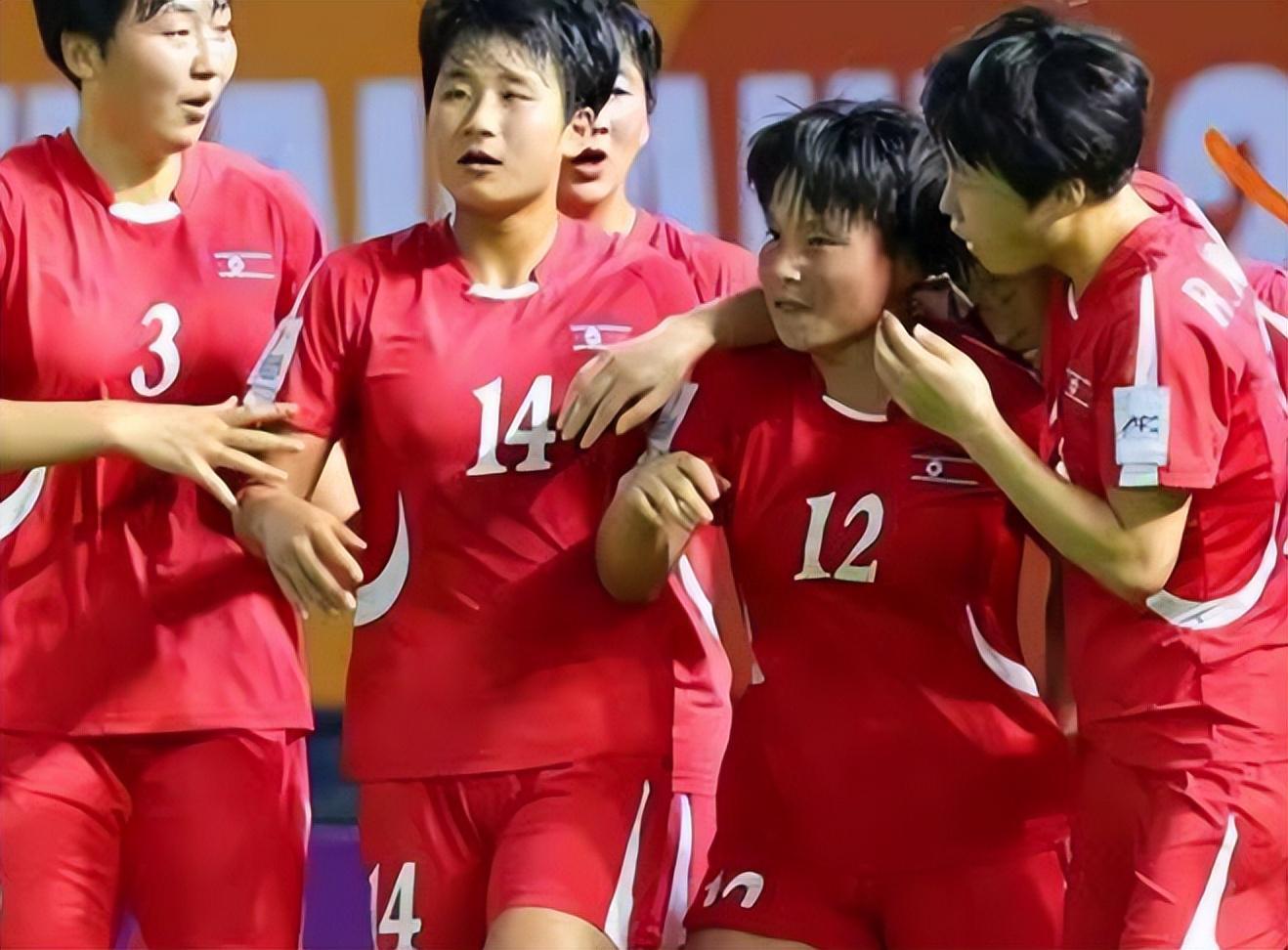 世界杯比赛直播地址-3-0、2-1!U20女足亚洲杯一夜4强落位!中日韩朝领衔,东道主饮恨